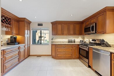 48 Eaton Ct unit 48, Haverhill, MA 01832 - photo 4