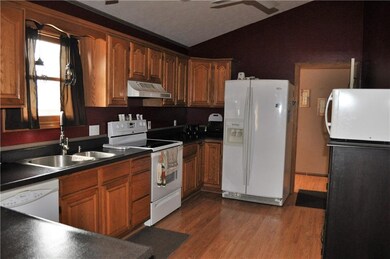 3625 Richland Dr, Columbus, IN 47203 - photo 6