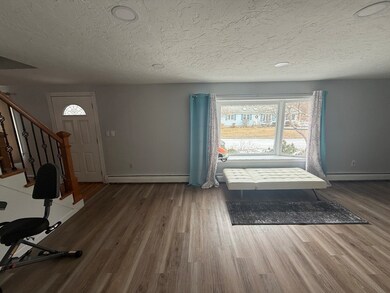 8 Seneca St, Shrewsbury, MA 01545 - photo 5