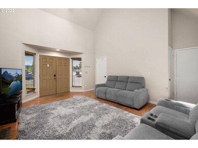 11704 SW Swendon Loop, Portland, OR 97223 - photo 2