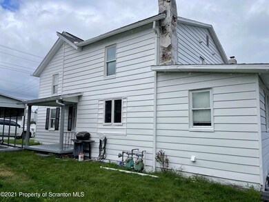 310-312 Cleveland St, Olyphant, PA 18447 - photo 3