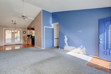 4633 Weybridge Ln Wilmington-large-005-0