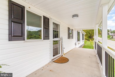 1543 Seven Valleys Rd, York, PA 17408 - photo 3