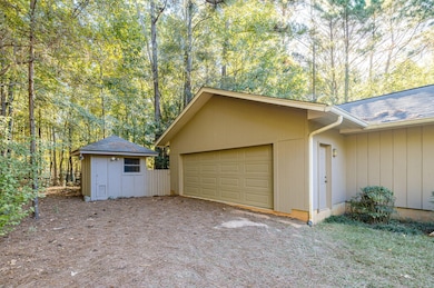 6768 Cobbham Rd, Appling, GA 30802 - photo 4