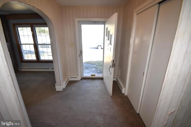 891 E 3rd St, Florence, NJ 08518 - photo 5