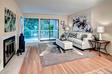 8225 E Mercer Way, Mercer Island, WA 98040 - photo 5