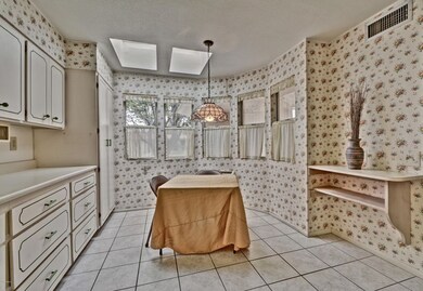 17840 N 102nd Dr, Sun City, AZ 85373 - photo 5