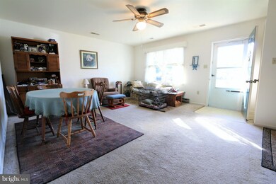 18030 Par Three Dr, Hagerstown, MD 21740 - photo 2