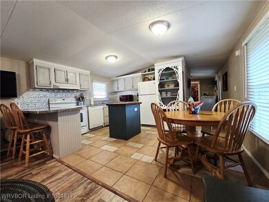 Eat In Kitchen