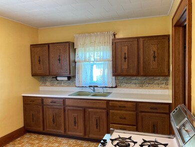 506 W School St, Francisco, IN 47649 - photo 6