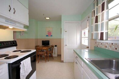 100 Cirak Ave, Norristown, PA 19403 - photo 5