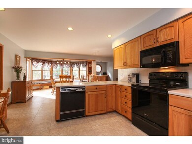 14 Hazelhurst Dr, Voorhees, NJ 08043 - photo 4