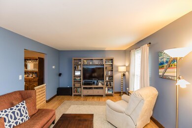 Formal Living Room. Wood Floors.