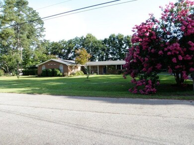 4327 Chick A Dee Ln, Macon, GA 31216 - photo 2