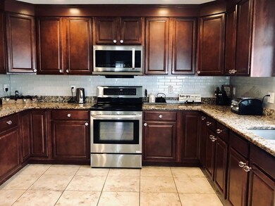 32 Focosi Ln, Ludlow, MA 01056 - photo 4