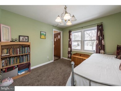 249 W Chelton Rd, Brookhaven, PA 19015 - photo 7