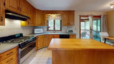 363 Oak St, Franklin, MA 02038 - photo 6