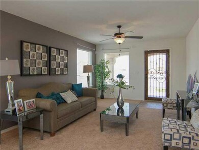 11507 Flor Liatris Dr, Socorro, TX 79927 - photo 5