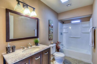 2nd Bathroom