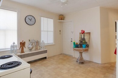 7 Lund St, Worcester, MA 01607 - photo 5