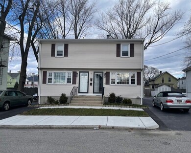 47 Carver St, Pawtucket, RI 02860 - photo 2