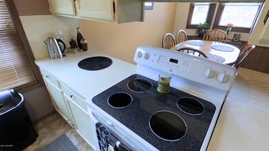 kitchen-stove