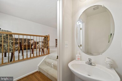 14204 Hunters Run Way, Gainesville, VA 20155 - photo 5