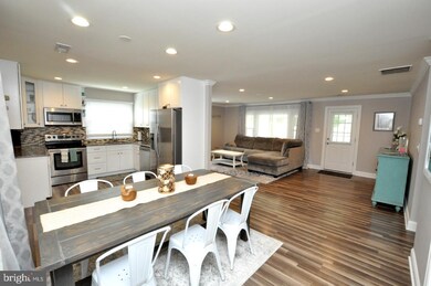 37 Blueberry Ln, Willingboro, NJ 08046 - photo 3