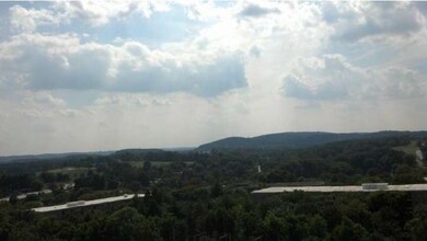 21325 Valley Forge Cir, King of Prussia, PA 19406 - photo 2