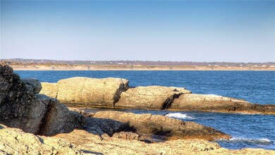 535 Tuckerman Ave, Middletown, RI 02842 - photo 5