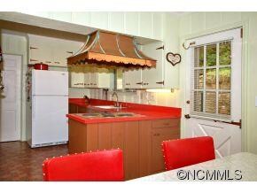 Vintage Kitchen
