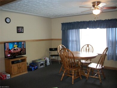 Large Dinning Room!