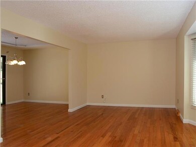 12530 W 77th St, Shawnee, KS 66216 - photo 4