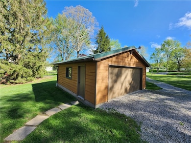 374 Latonka Dr, Mercer, PA 16137 - photo 6