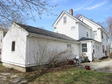 140 Lincoln St unit 3, Bangor, ME 04401 - photo 3