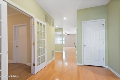 24 Little Leaf Ln, Howell Township, NJ 0