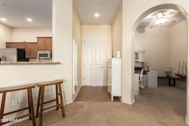 Park Place unit 11214, Surprise, AZ 85374 - photo 2