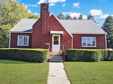 248 Ott St, Clyde, OH 43410 - photo 2