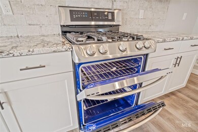 8564 E Drover Loop, Nampa, ID 83687 - photo 7