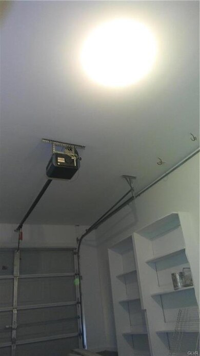 2132 East Blvd, Bethlehem, PA 18017 - photo 4