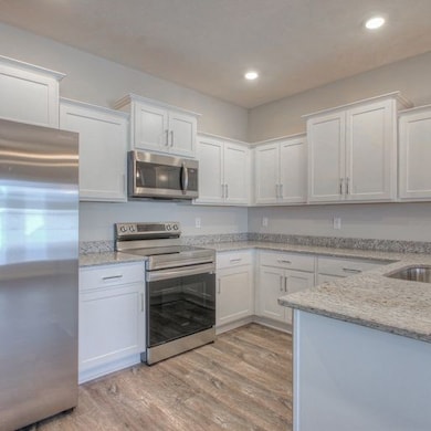 1847 Streamsong Dr, Murfreesboro, TN 37127 - photo 7