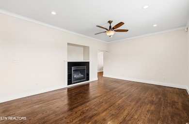 2520 W Beaver Creek Dr, Powell, TN 37849 - photo 5