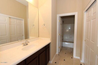 21039 N Get Around Dr, Maricopa, AZ 85138 - photo 4