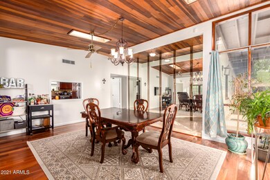 Dining room 2