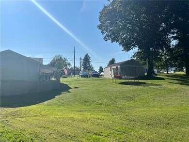 16090 Martha St, East Liverpool, OH 43920 - photo 4