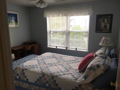 Great natural light!!!