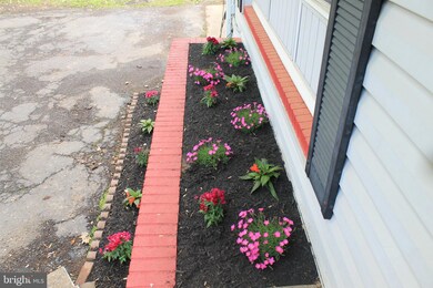 91 Hightstown Rd, Princeton Junction, NJ 08550 - photo 3