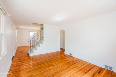 13 Swayze Dr, Latham, NY 12110 - photo 4