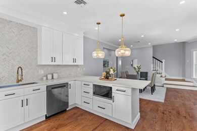 46 Addison St unit 2, Chelsea, MA 02150 - photo 2