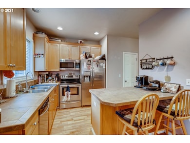 6012 NE 56th St, Vancouver, WA 98661 - photo 4